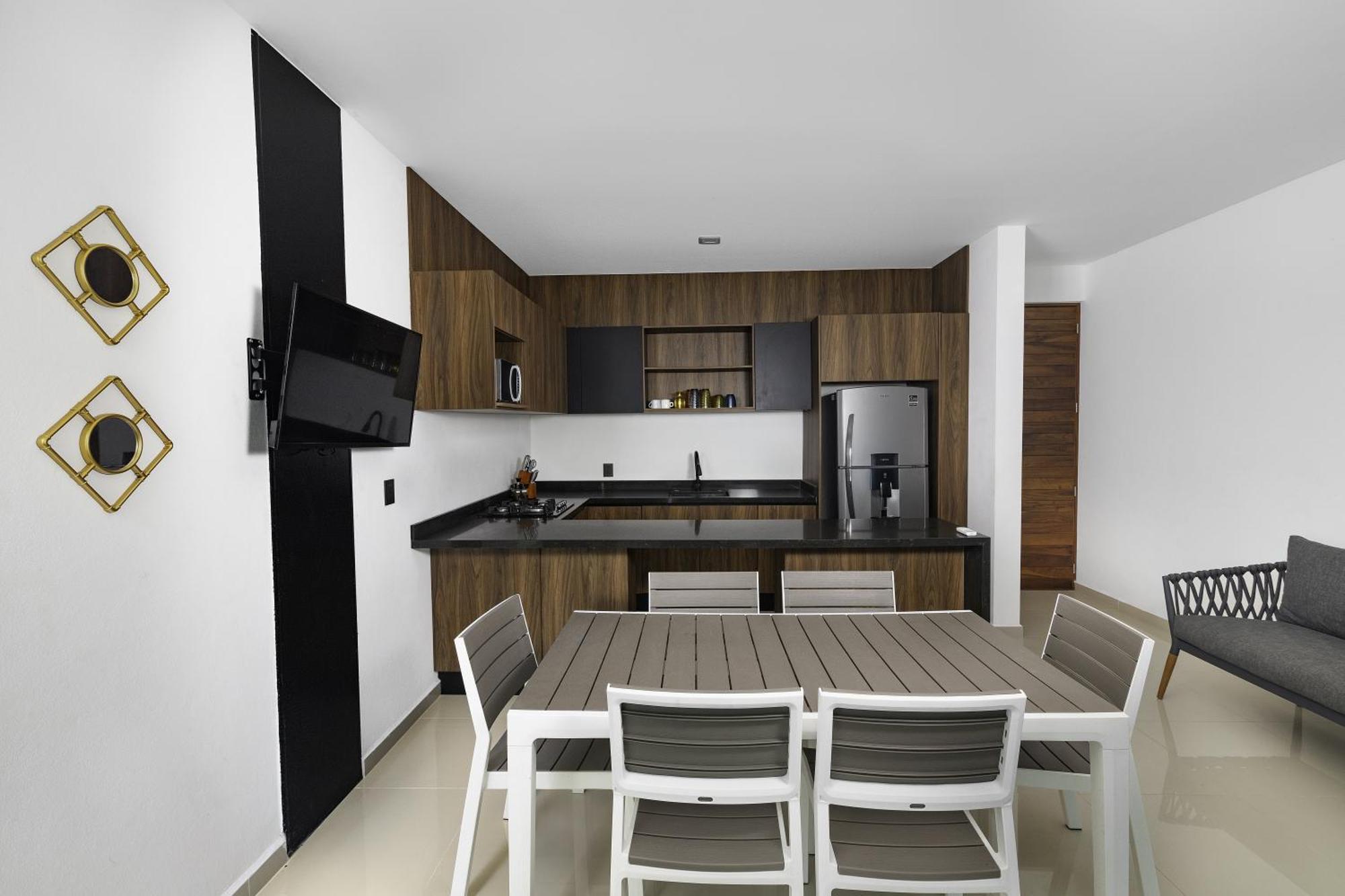 Angelina 28 Beachfront And Family - Modern And Relaxing Long - 20 Min From Cancun Airport Apartment Puerto Morelos