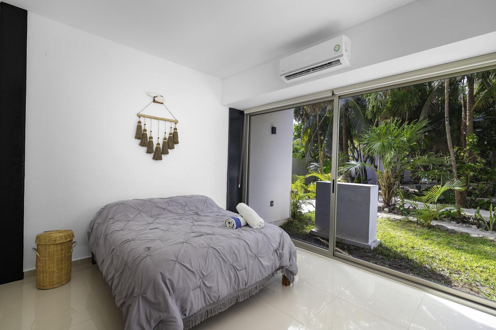 Angelina 28 Beachfront And Family - Modern And Relaxing Long - 20 Min From Cancun Airport Apartment