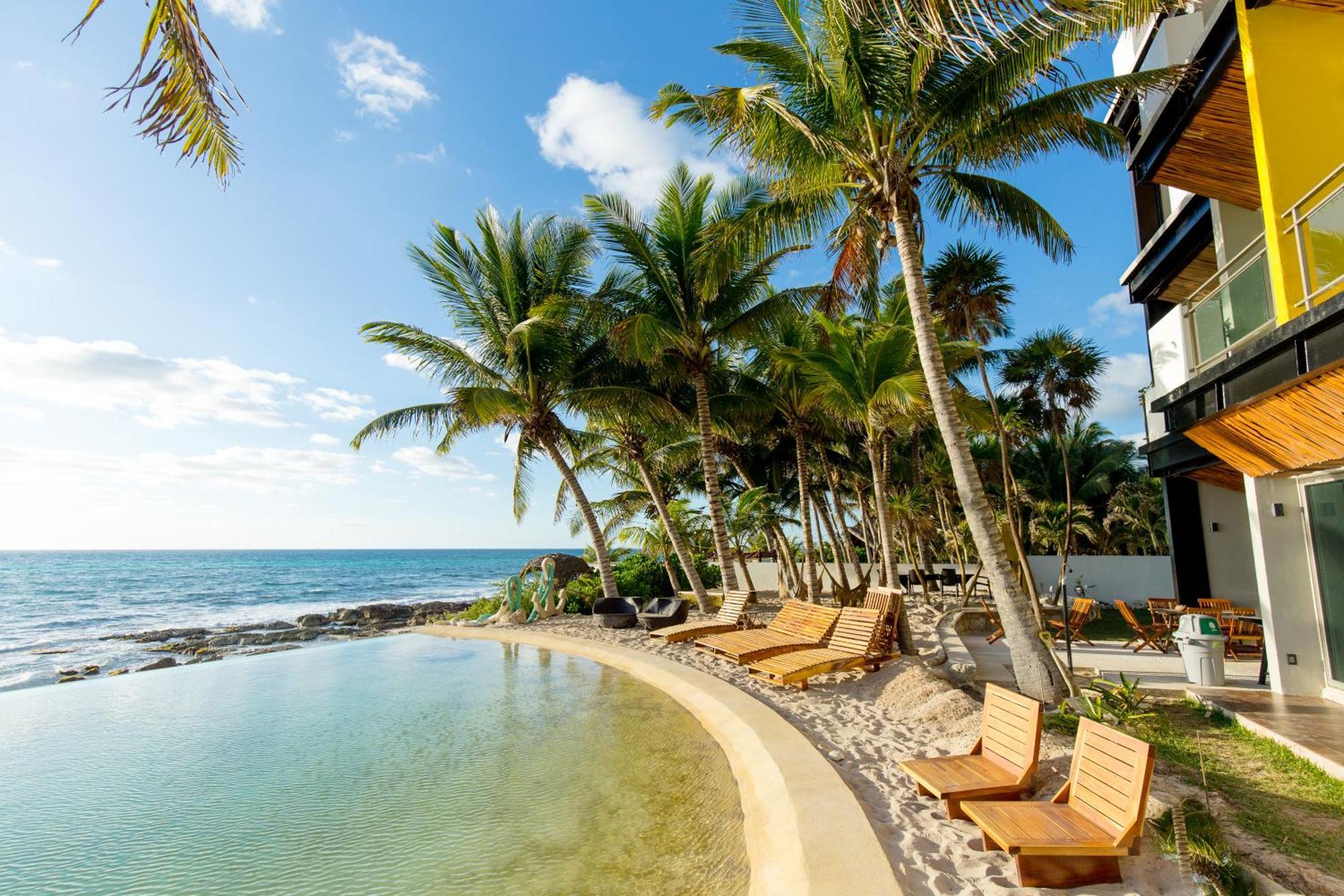 Angelina 28 Beachfront And Family - Modern And Relaxing Long - 20 Min From Cancun Airport Apartment Puerto Morelos