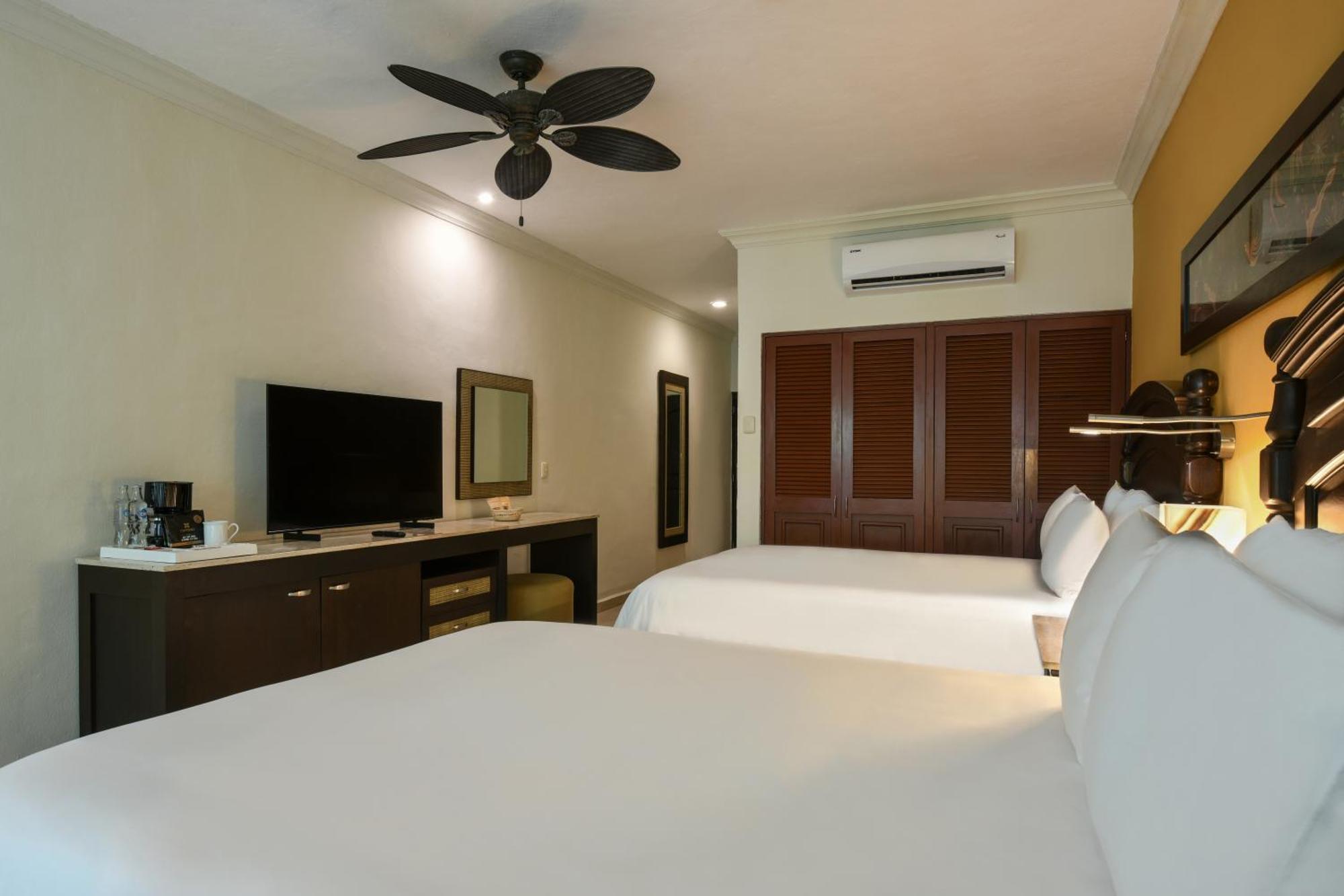 El Dorado Seaside Palms, Catamaran, Cenote & Inclusive (adults Only)
