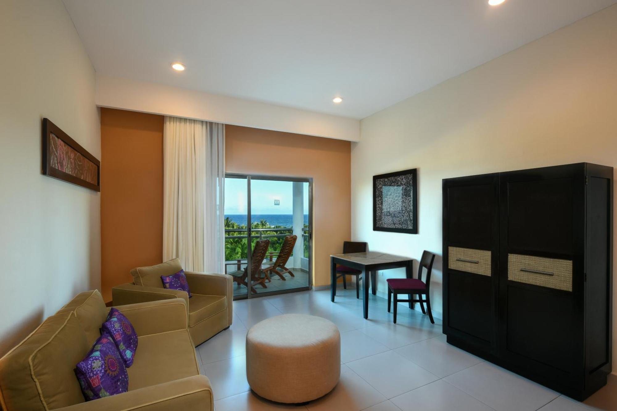 El Dorado Seaside Palms, Catamaran, Ecoturistic Ranch, All & More Inclusive - Adults Only Xpu Ha