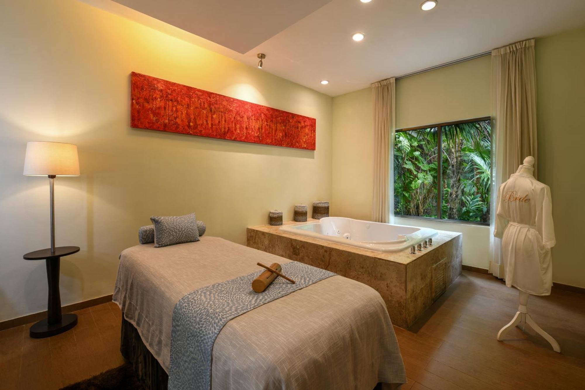 El Dorado Seaside Palms, Catamaran, Ecoturistic Ranch, All & More Inclusive - Adults Only 5*