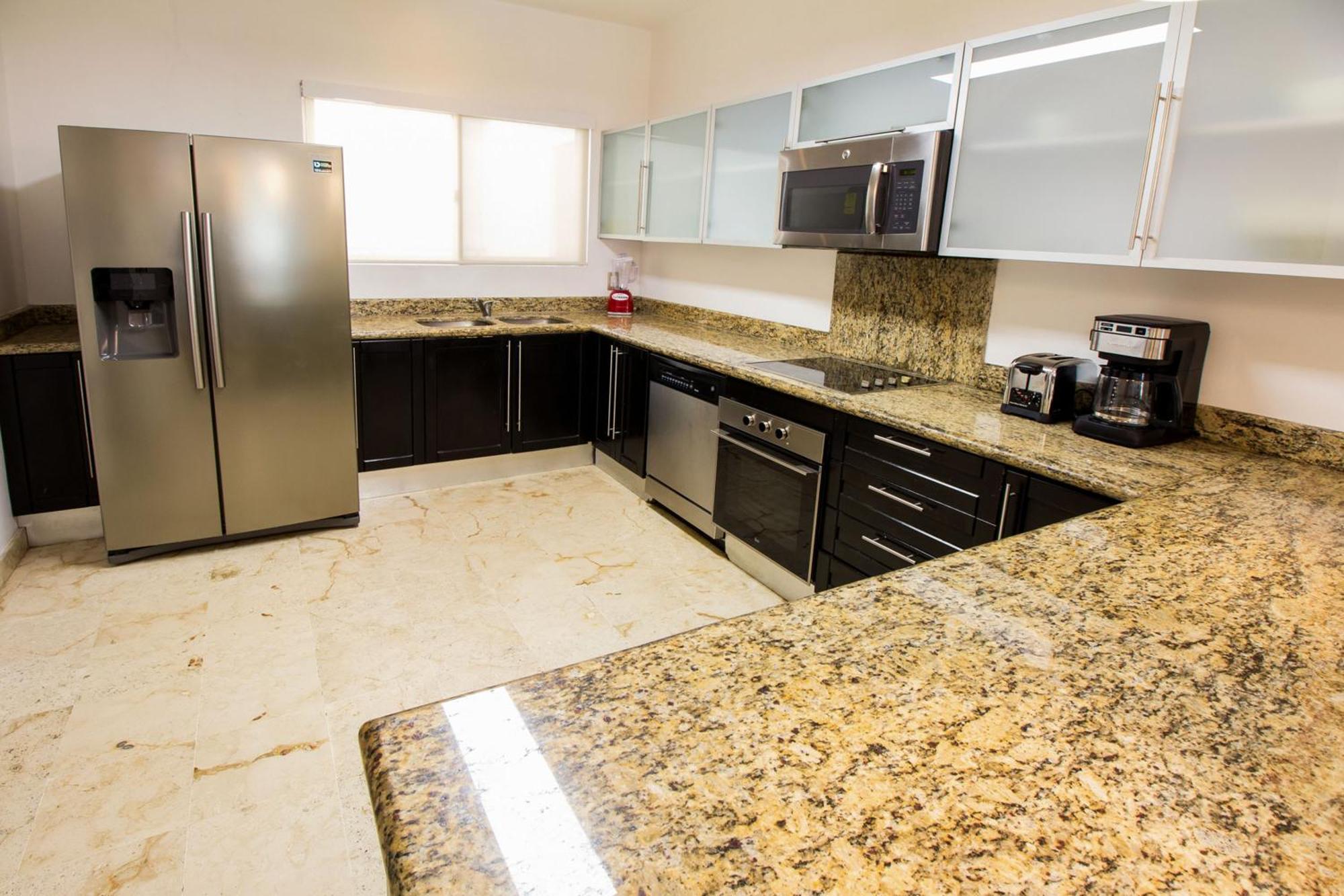 201 Corto Maltes 3 Bedroom Ocean View *