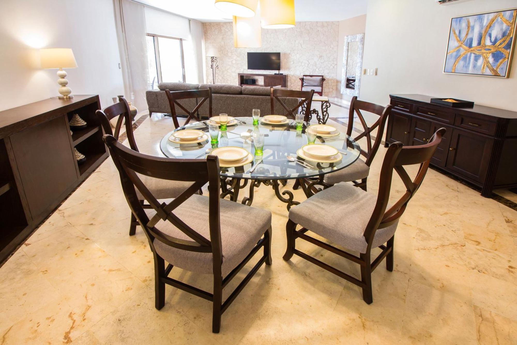 201 Corto Maltes 3 Bedroom Ocean View Apartment Playa del Carmen
