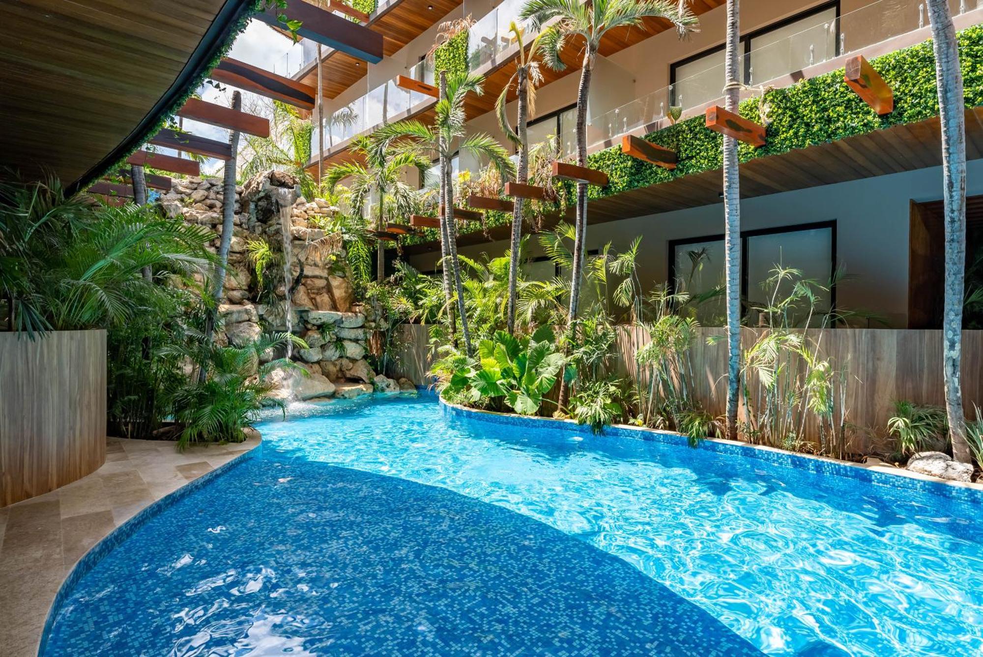 Menesse Aparthotel *