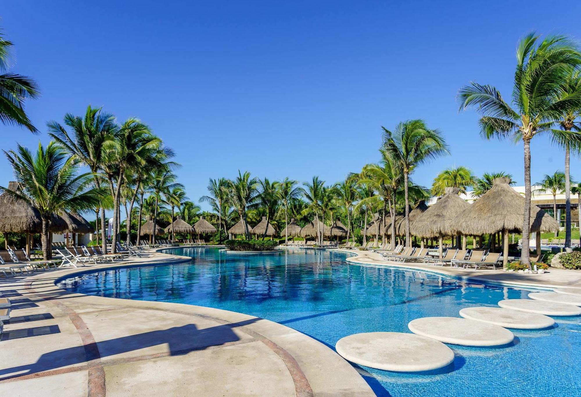 Resort Estates Four Bedroom- Riviera Maya Puerto Morelos