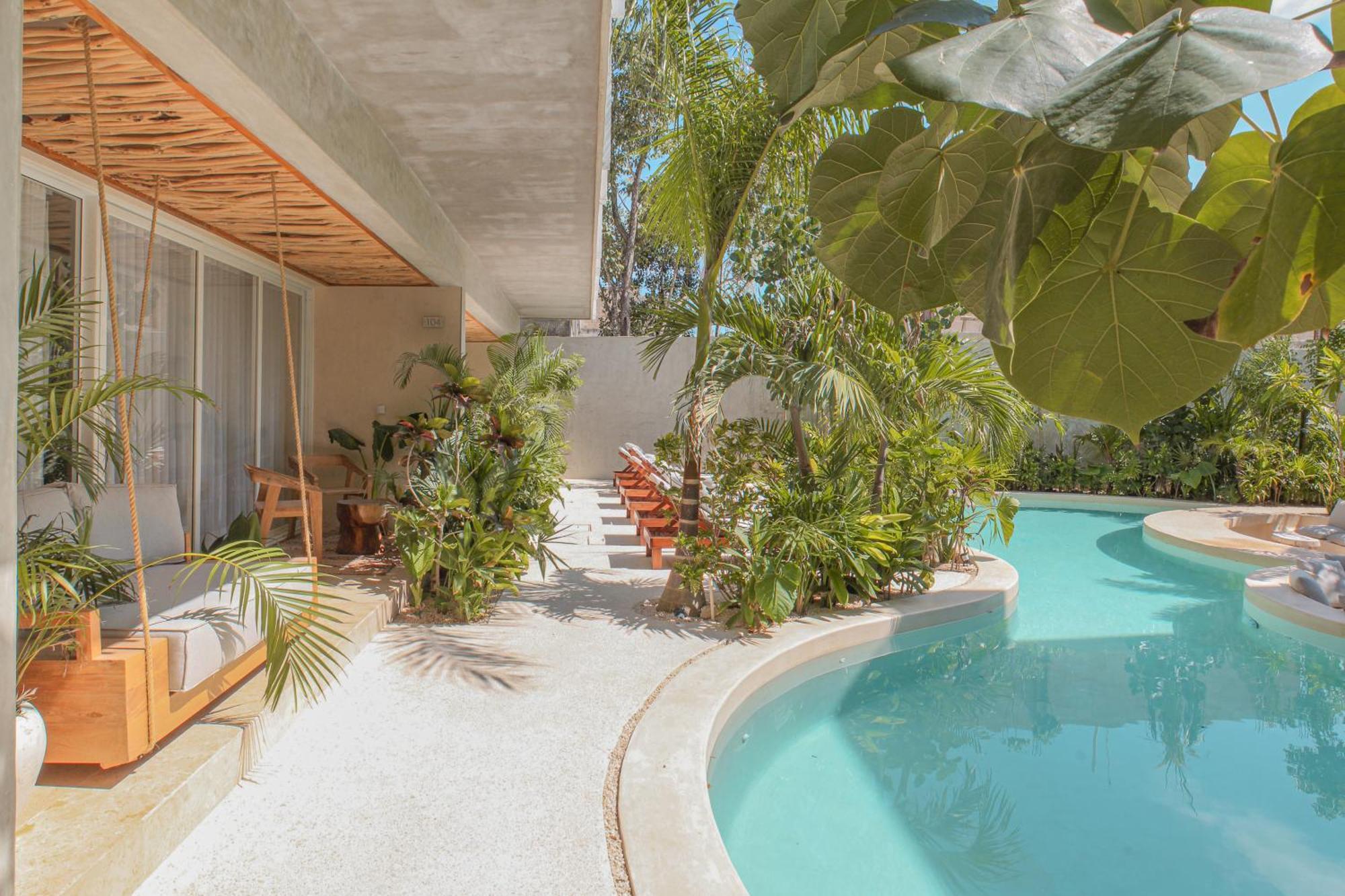Jungle Chic Hotel