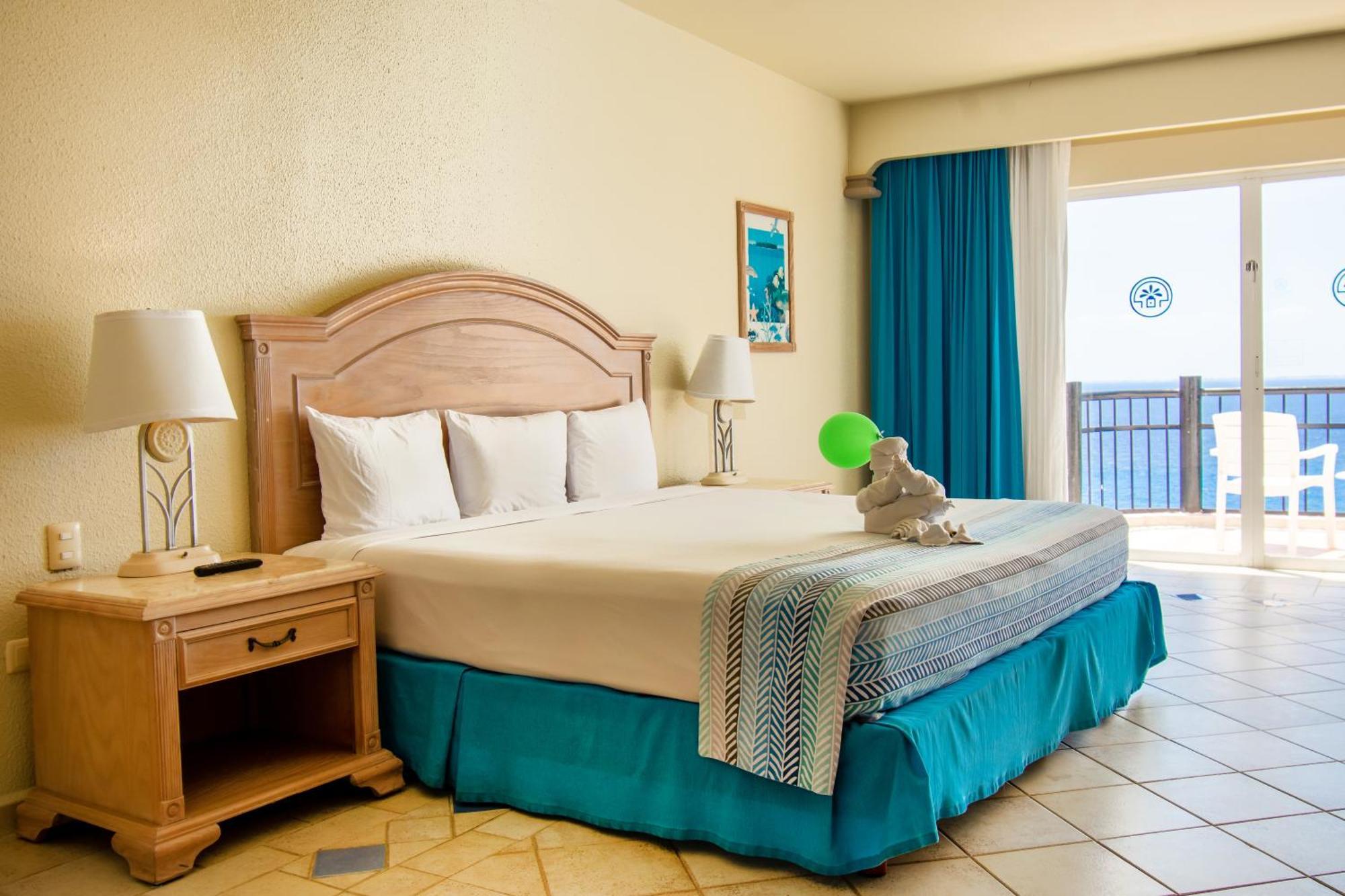 Resort El Cozumeleno 4*