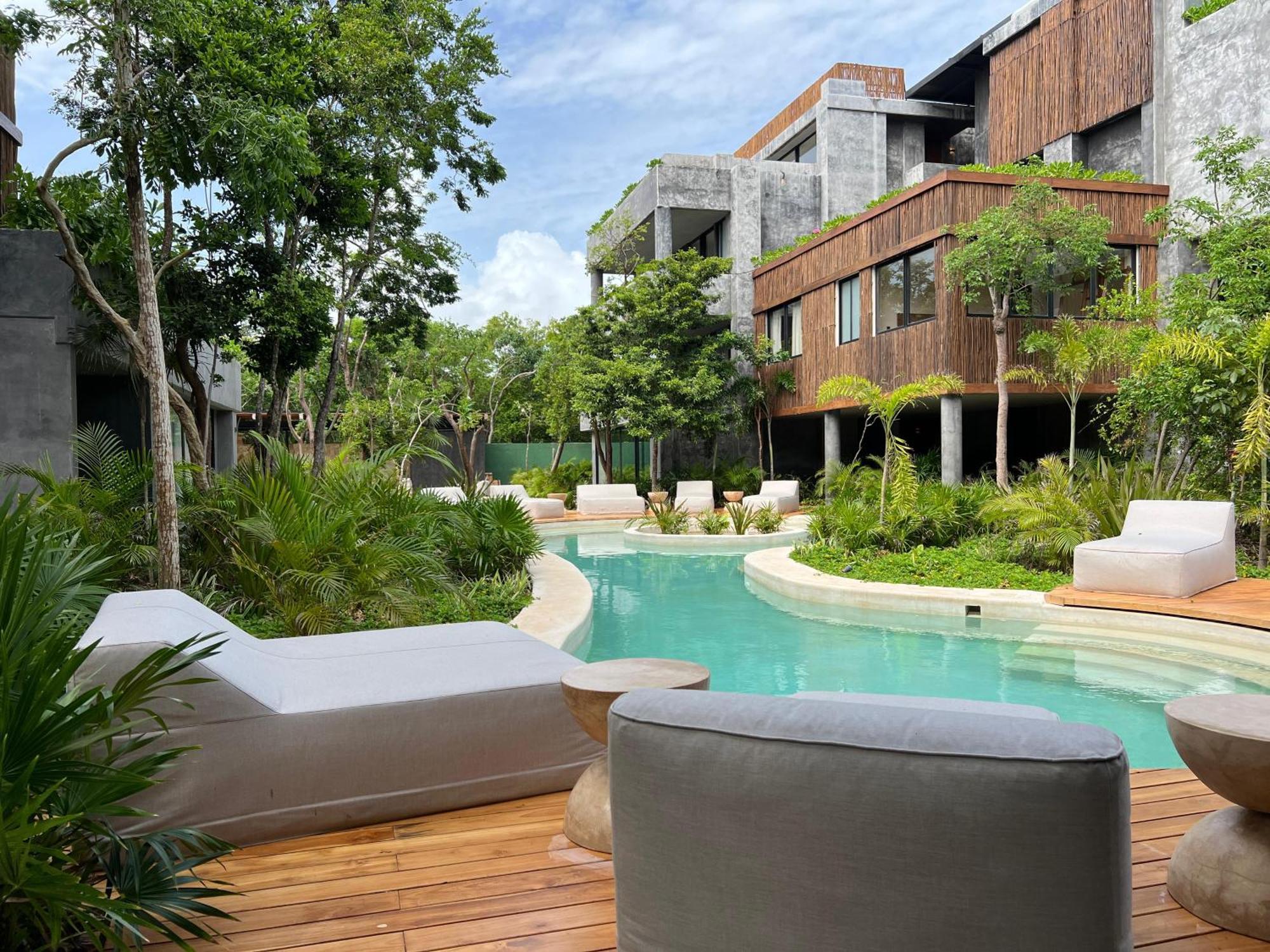 Apartamento Lovely 2bedroom Serviced + Pool & Garden *