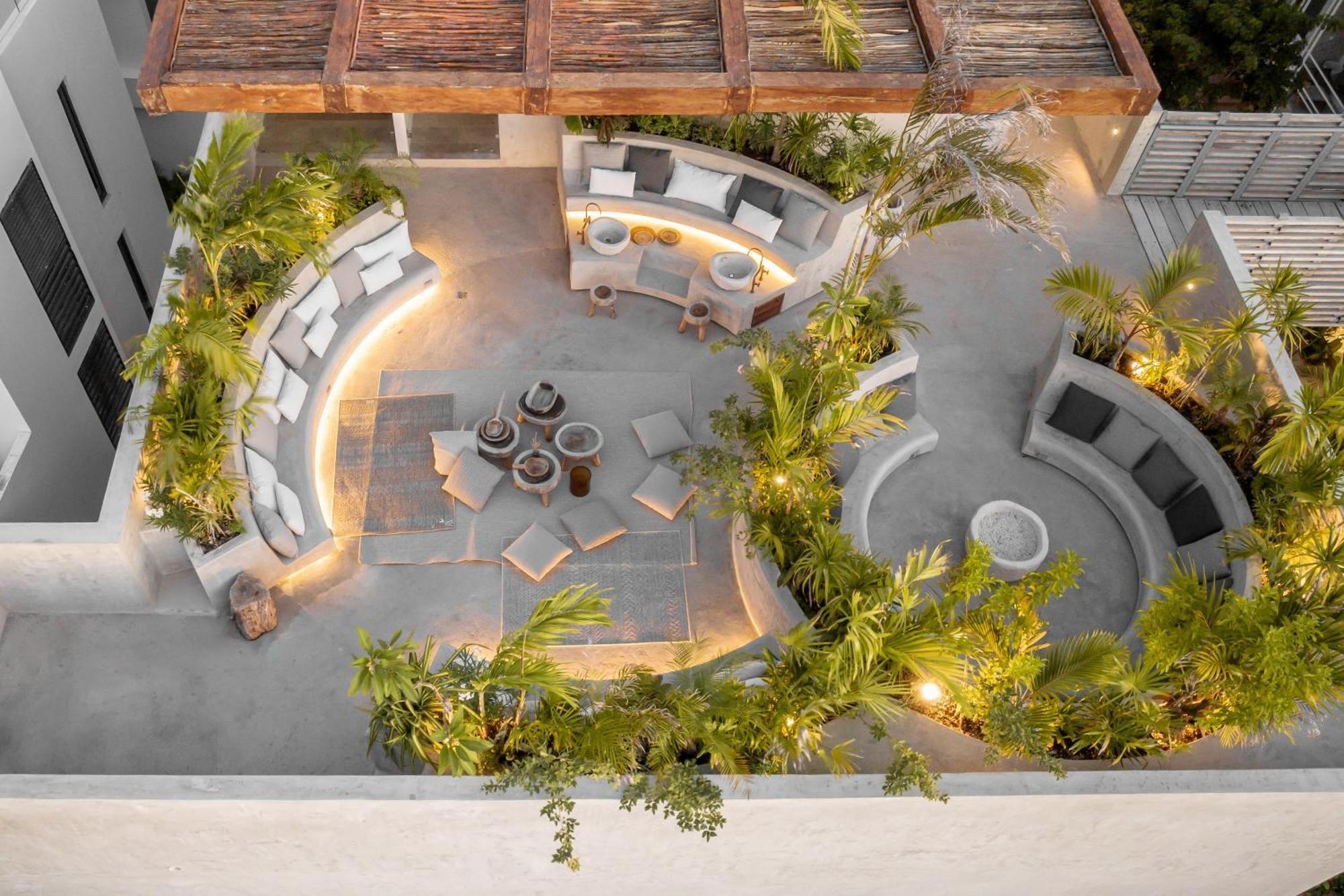 Hotel Jungle Chic