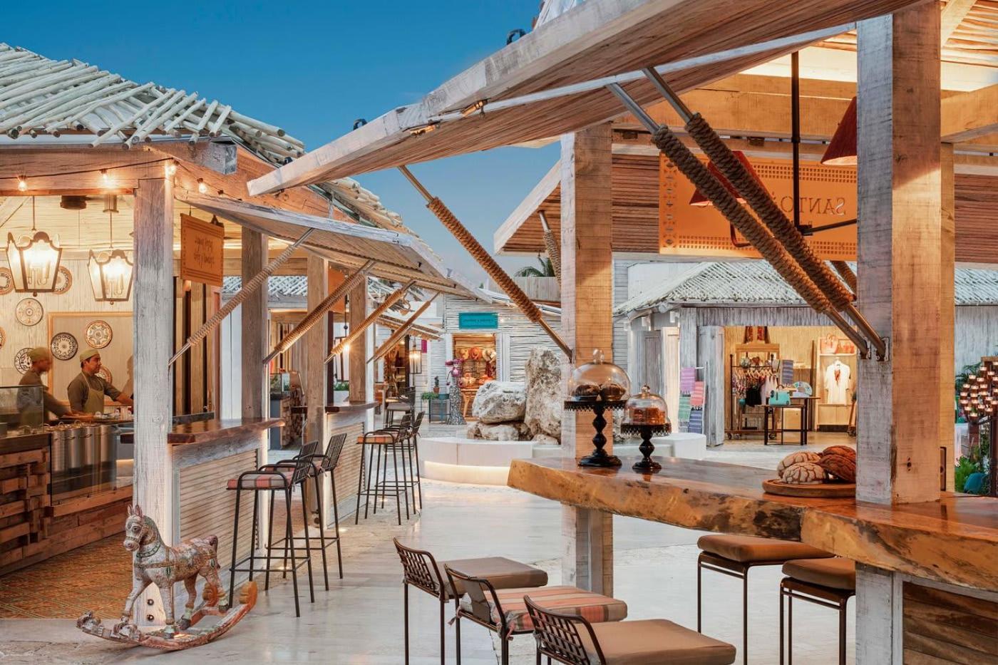 2 Bd Master Grand Luxxe Riviera Maya Villa *
