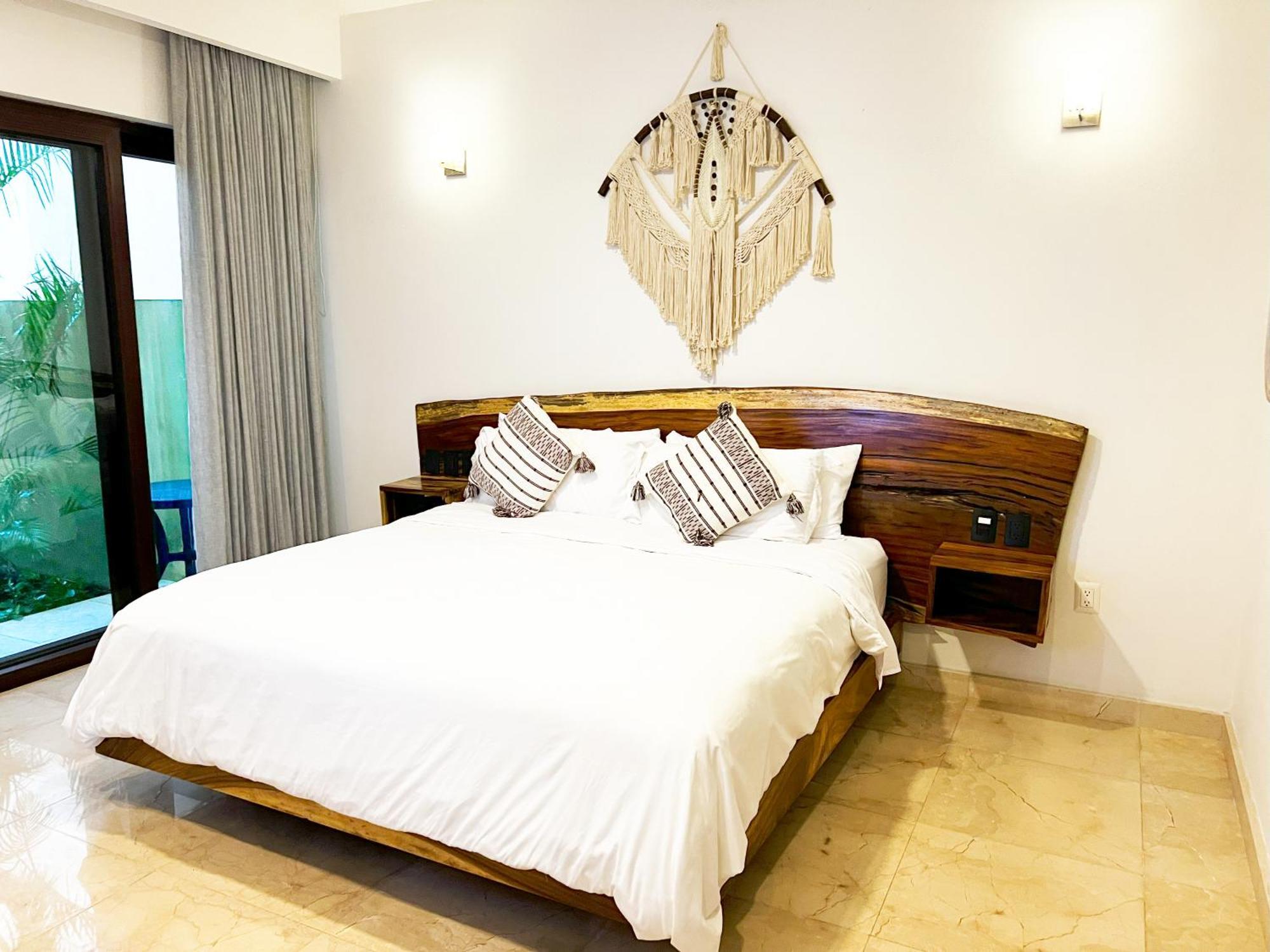 Ground Floor Paradise With Marina View And Pool Paddleboard Included Apartamento