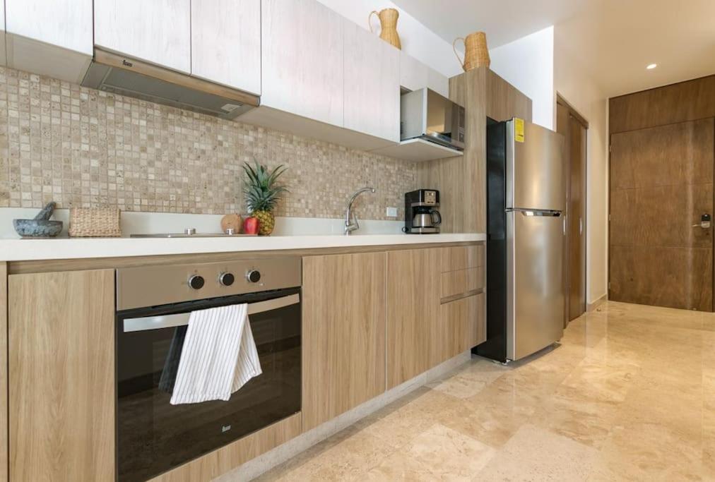Stylish Condo, Location & Impressive Pools * Playa del Carmen