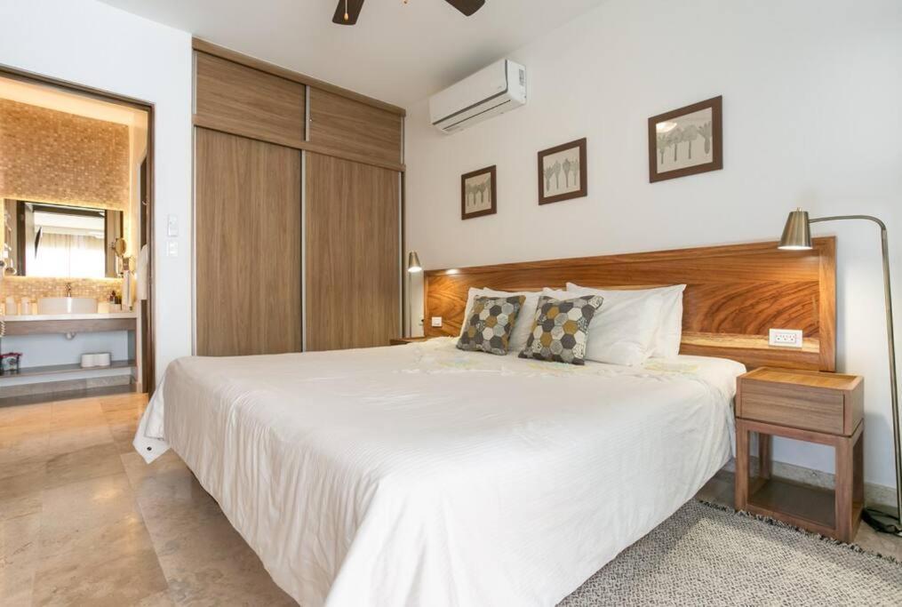 Stylish Condo, Location & Impressive Pools Apartamento Playa del Carmen