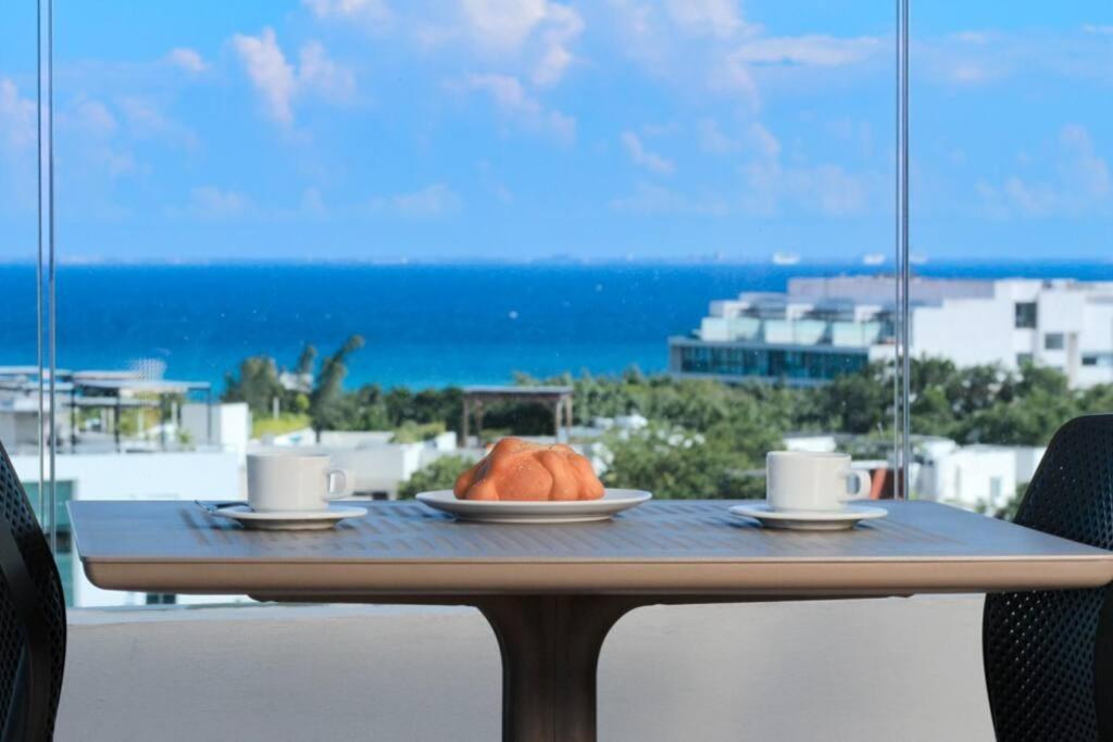 Stylish Condo, Location & Impressive Pools *