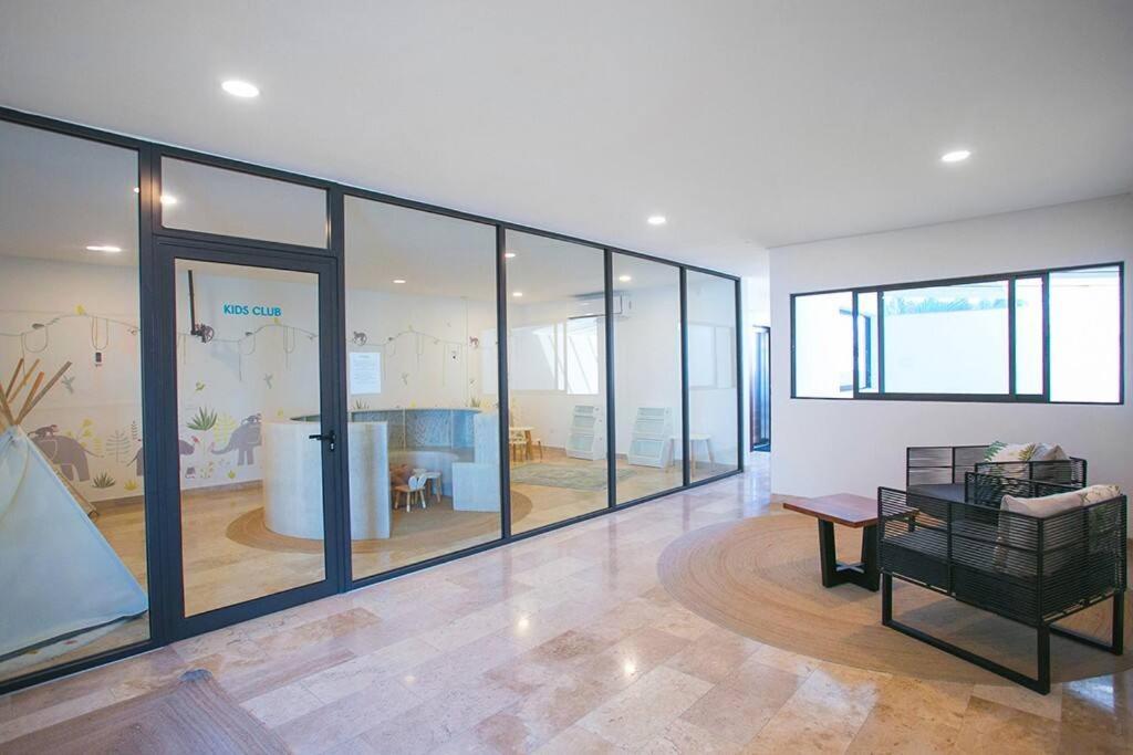 Stylish Condo, Location & Impressive Pools Playa del Carmen