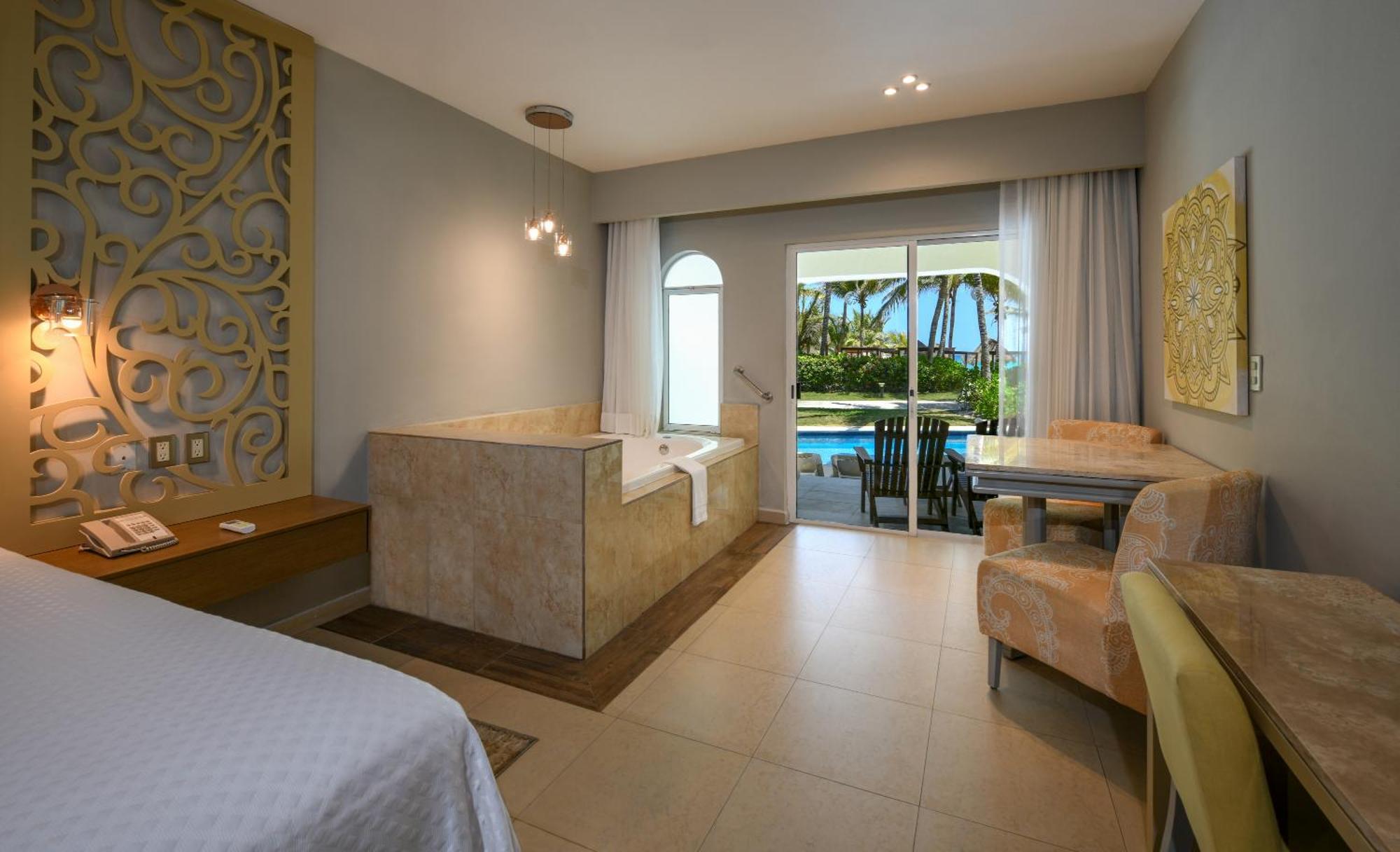 Resort El Dorado Royale By Karisma Puerto Morelos
