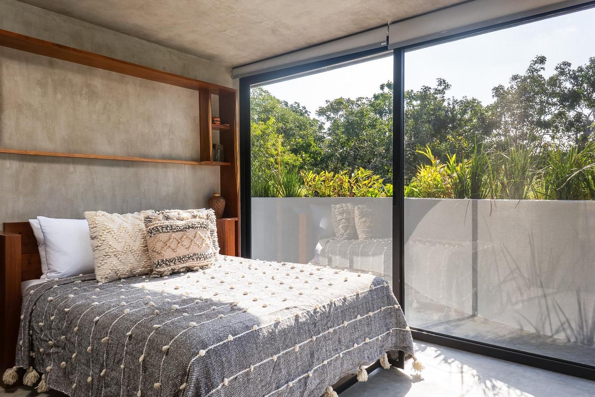 Luxury 4br Eco 10ppl Outdoor Pizza Oven - Private Pool & Jacuzzi