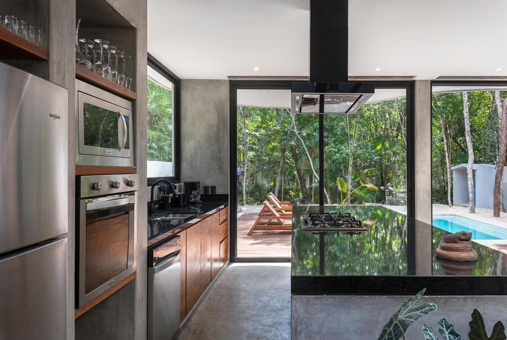 Luxury 4br Eco 10ppl Outdoor Pizza Oven - Private Pool & Jacuzzi Villa *