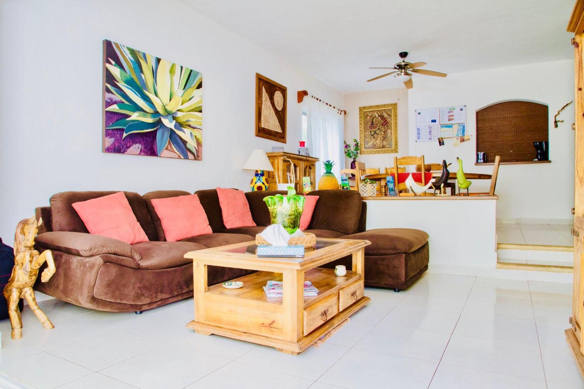 Deluxe Budget Balcony With Swimming Pool Air Conditioning And Parking 3*