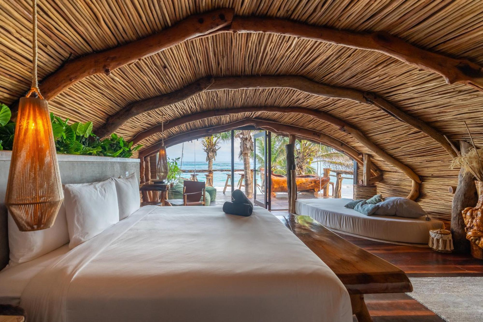 Kanan Treehouse, Rooftop, Club & - Adults Only Hotel