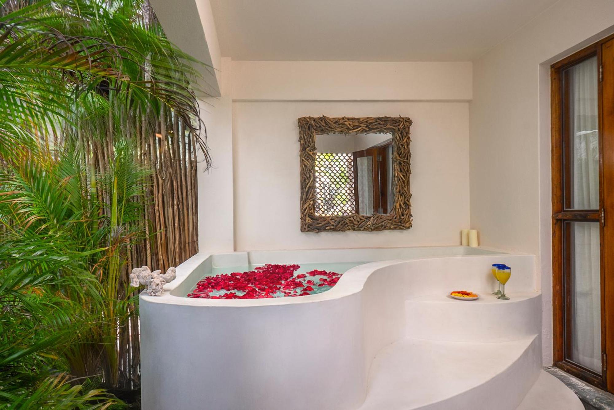 Mantaray Hotel Tulum