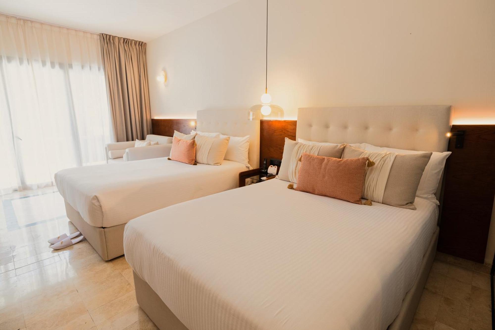 Resort Family Selection At Grand Palladium Kantenah & Akumal