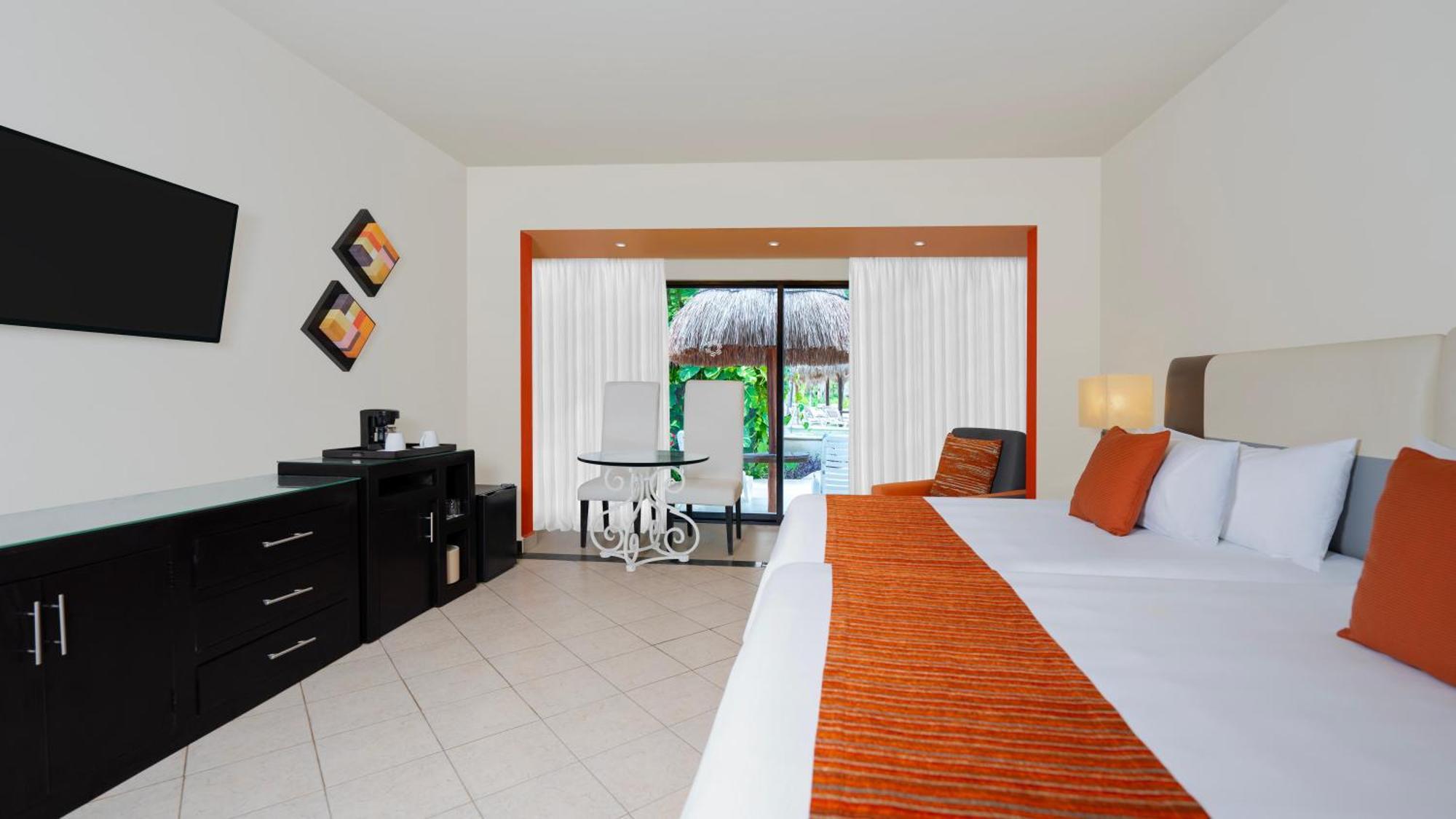 Grand Oasis Tulum Riviera Resort 4*