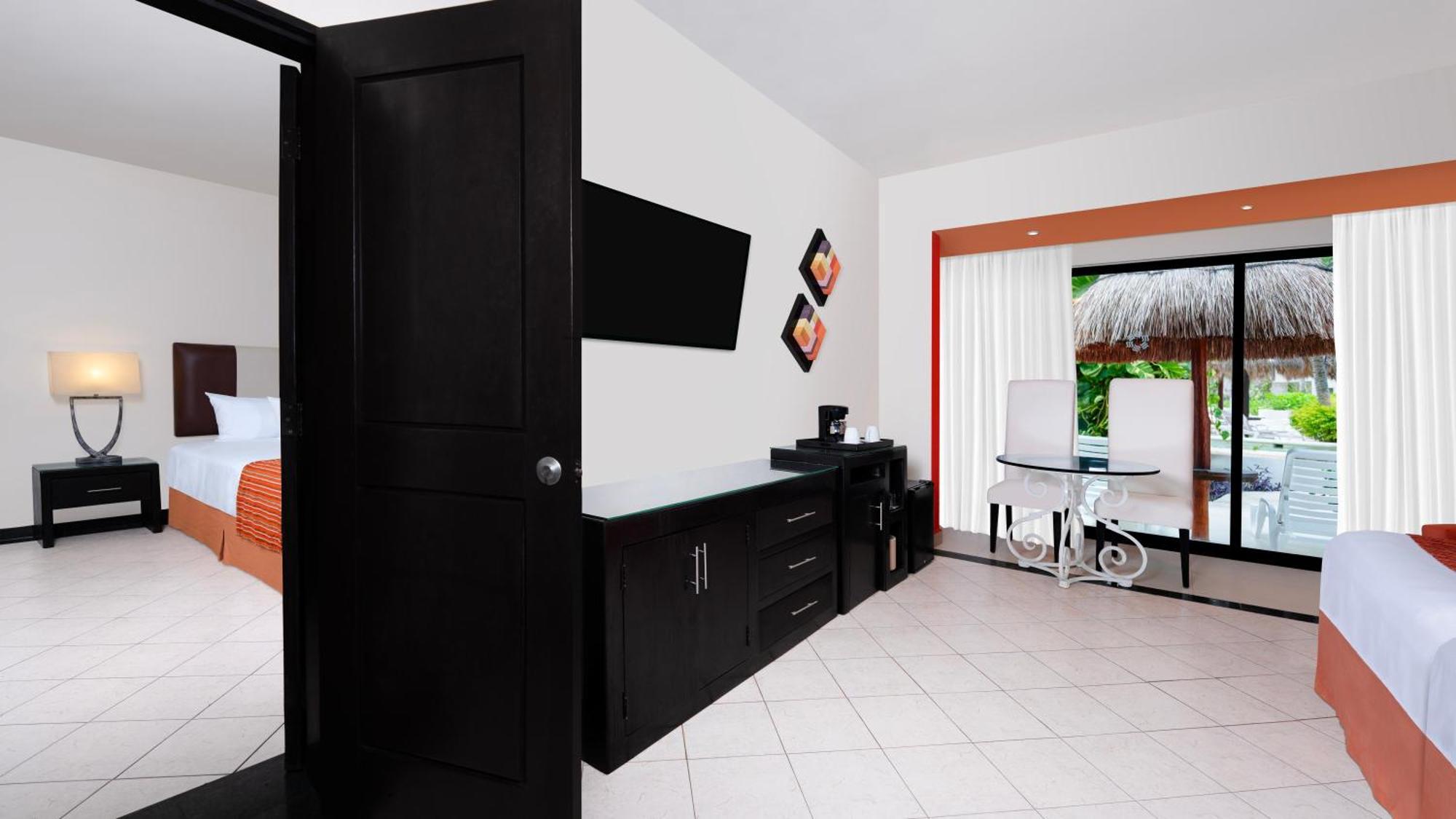 Grand Oasis Tulum Riviera 4*