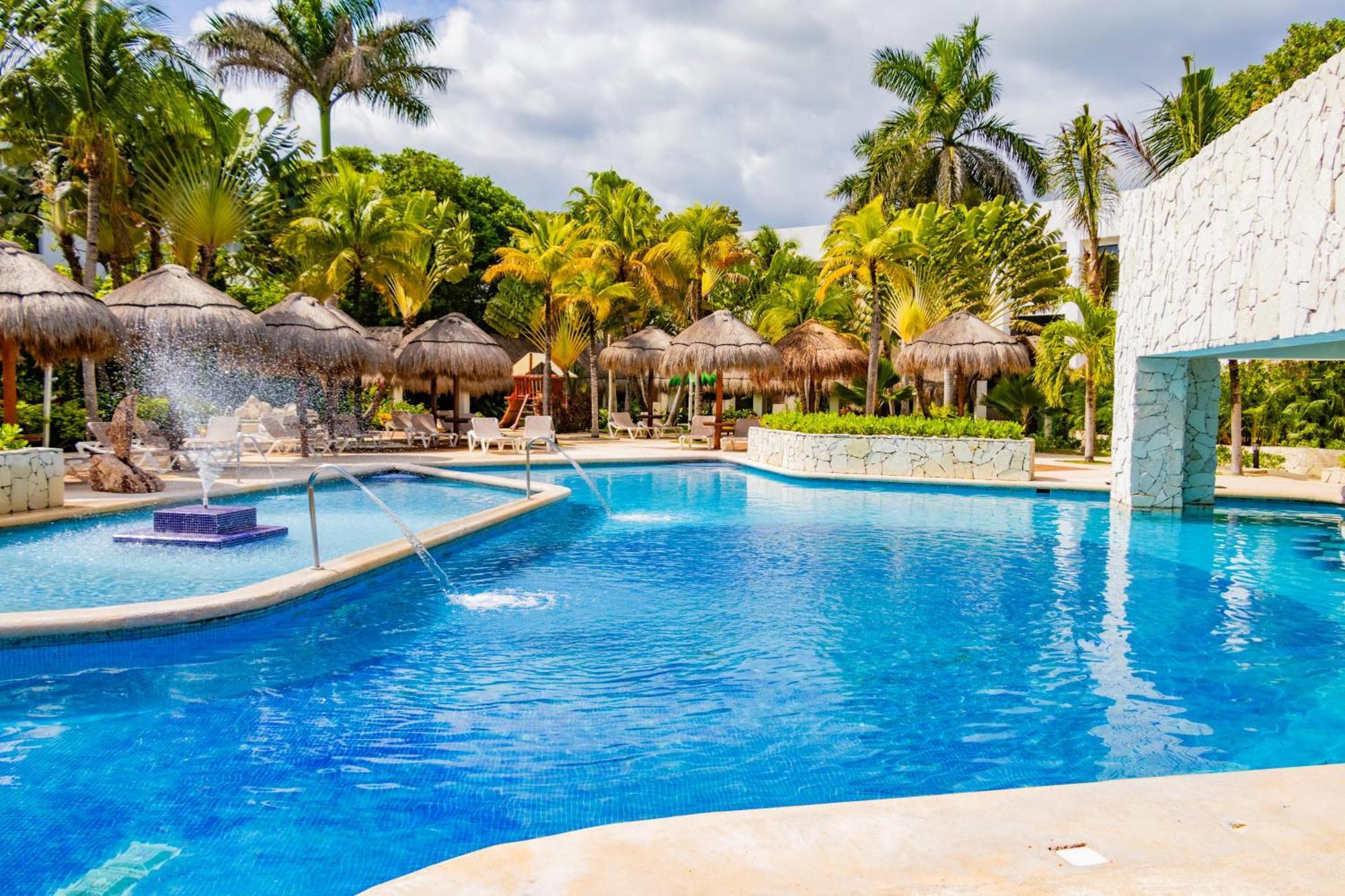 Grand Oasis Tulum Riviera Resort 4*