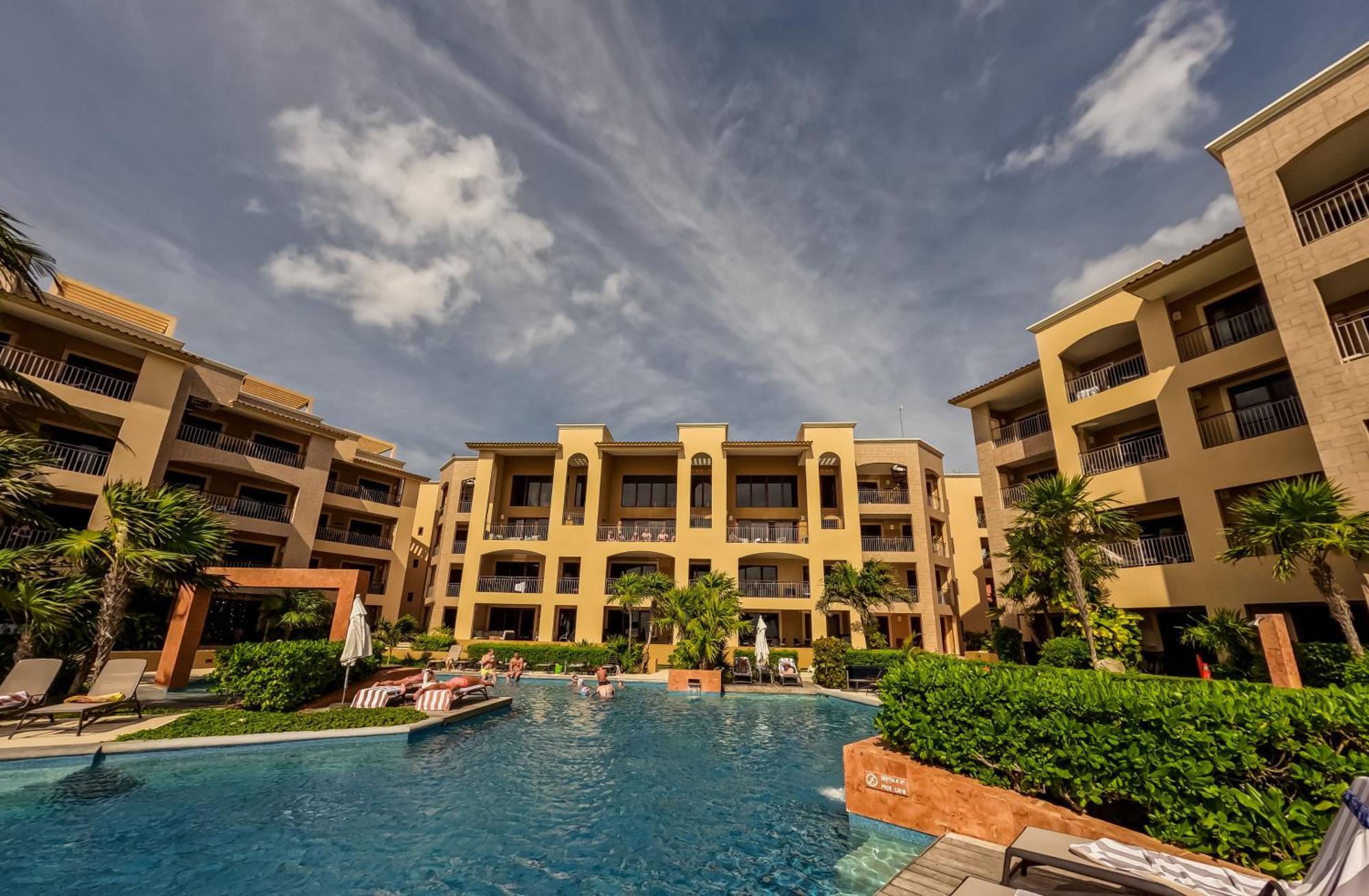 Beachfront Chic At El Faro Playa del Carmen