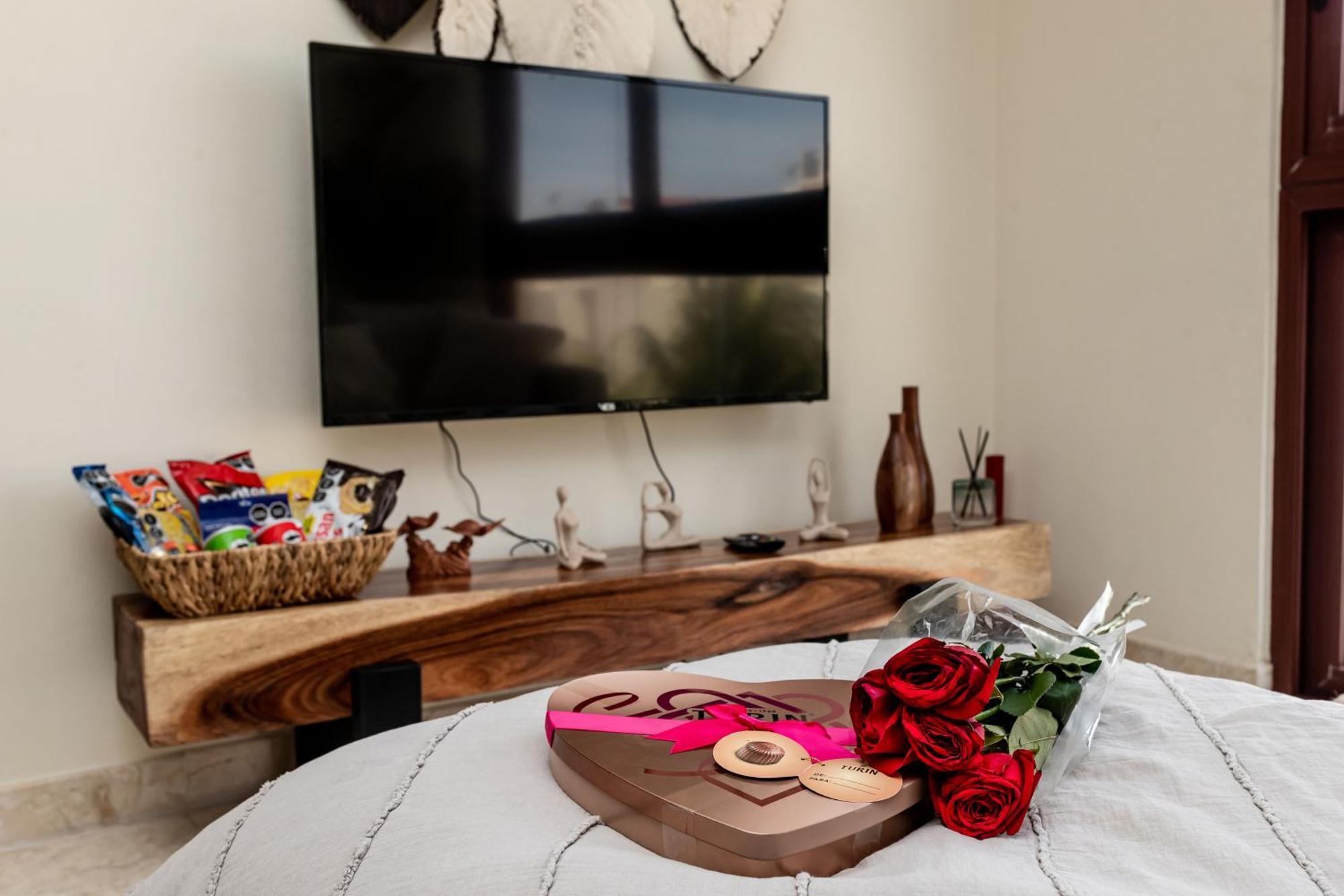 Beachfront Chic At El Faro Apartment Playa del Carmen