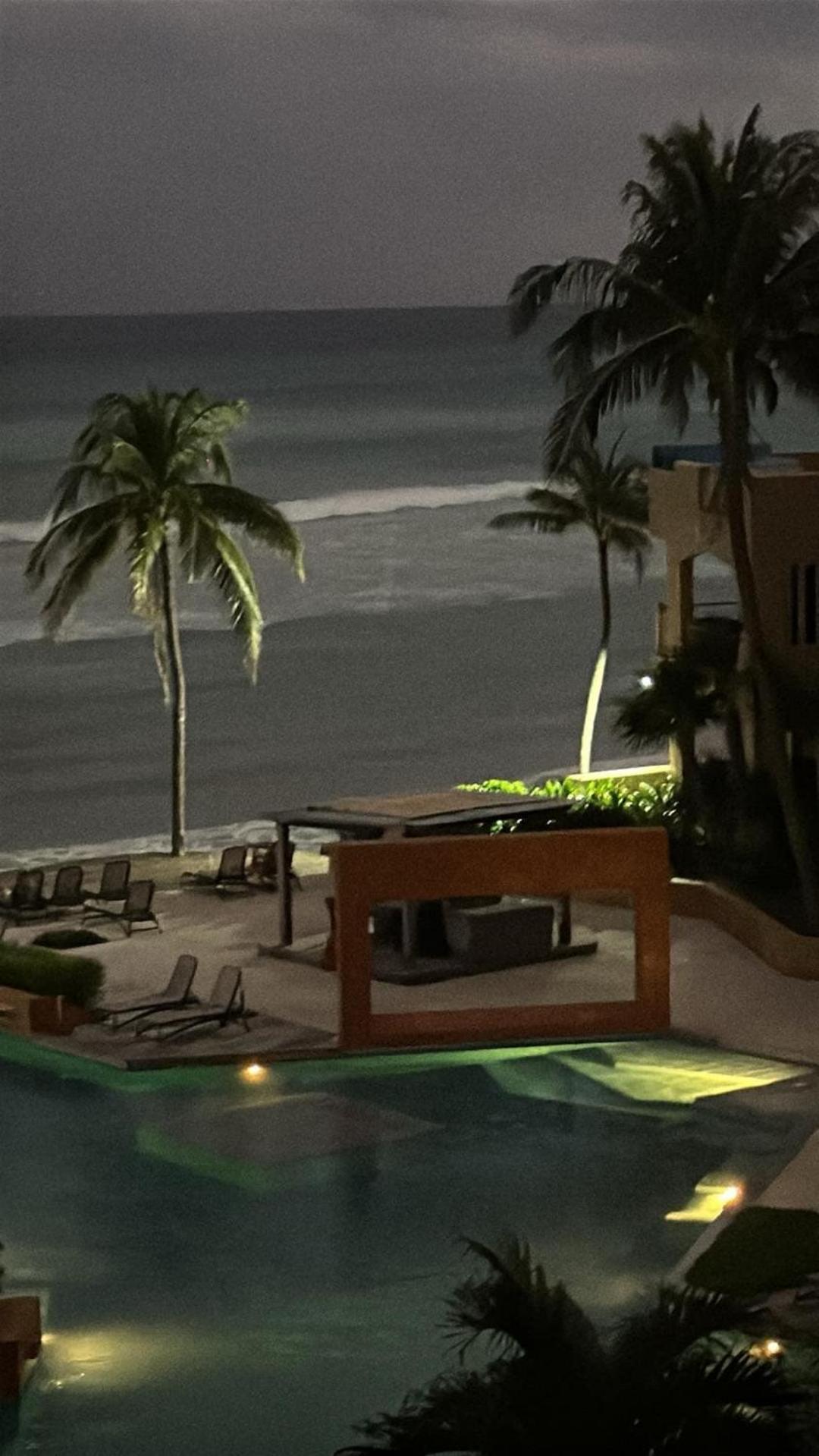 Beachfront Chic At El Faro Apartment Playa del Carmen