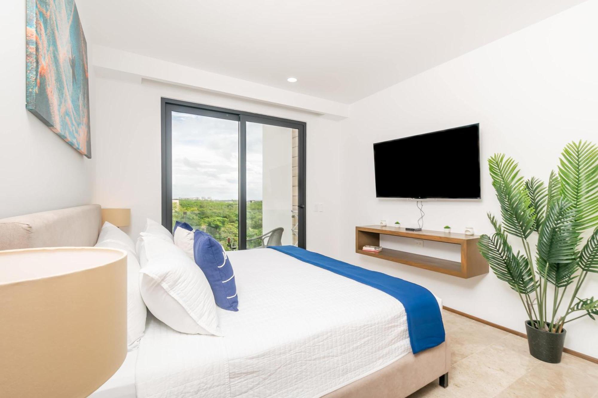 Chic Studio, Oceanview Roof Pool, Balcony, Gym Playa del Carmen