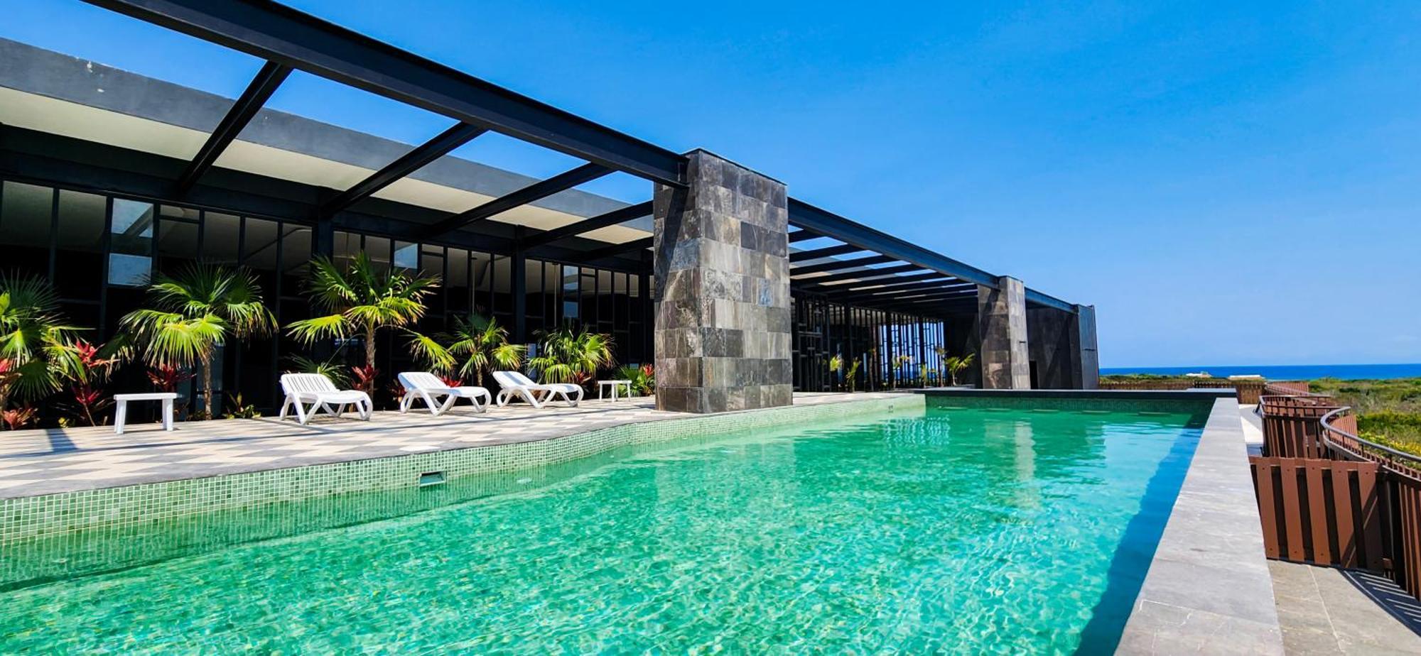 Apartment Seascape Near The With A Sea-view Rooftop And Infinity Pool *