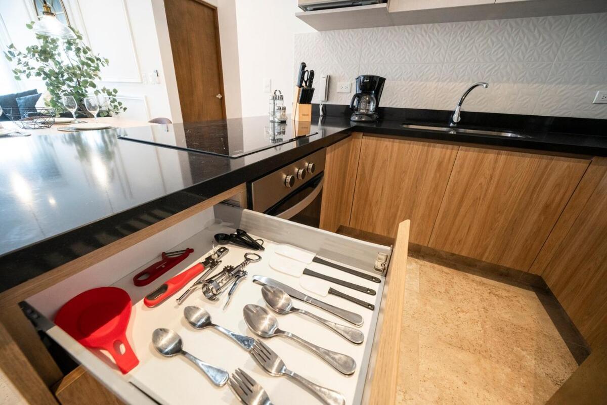 Apartment Luxury And Spacious Serenada