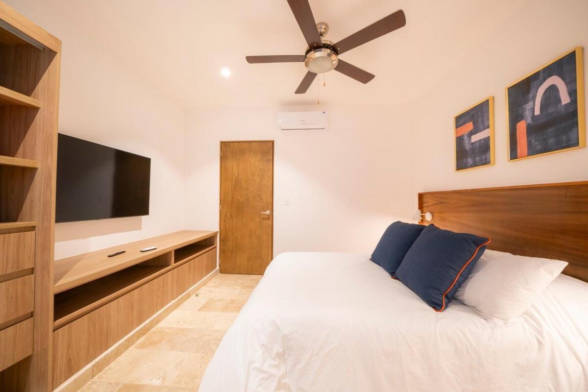 Luxury And Spacious Serenada Apartment