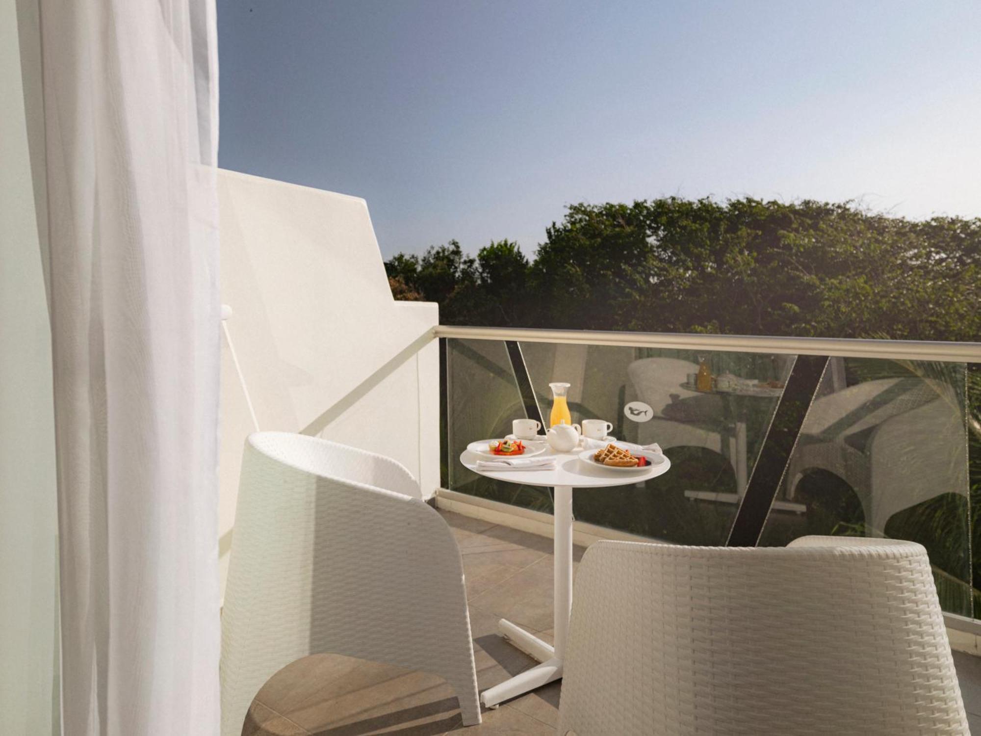 Resort Grand Sirenis Riviera Maya &