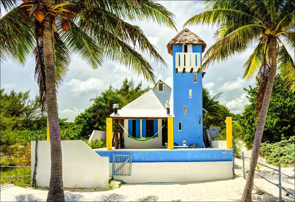 Front House At Holiday home Puerto Morelos