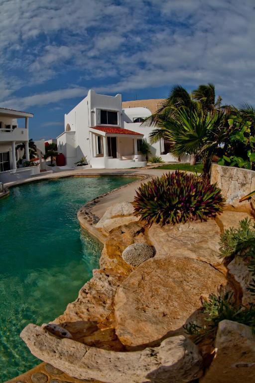 Villas Flamingo Villa