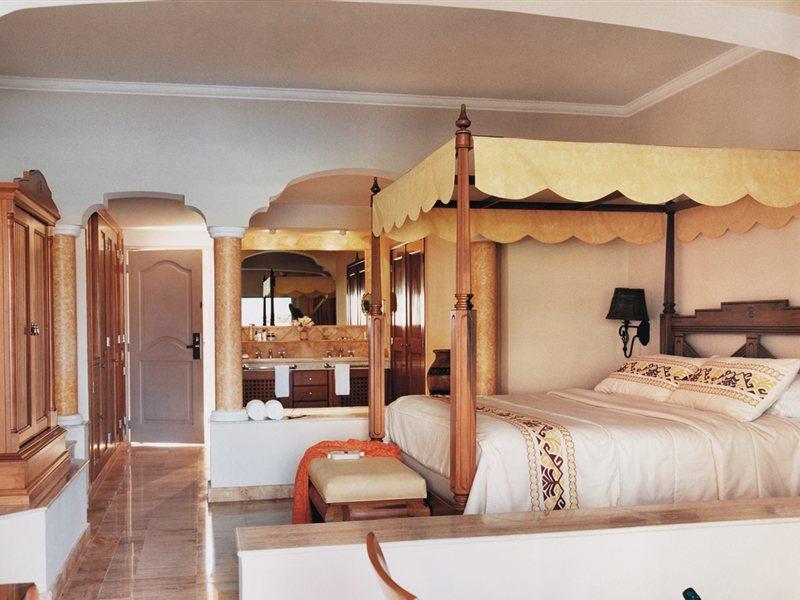 Excellence Riviera Cancun (adults Only) Hotel Puerto Morelos