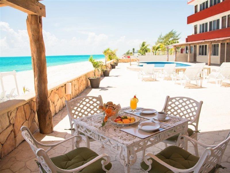 Hacienda Morelos Beachfront Hotel Puerto Morelos