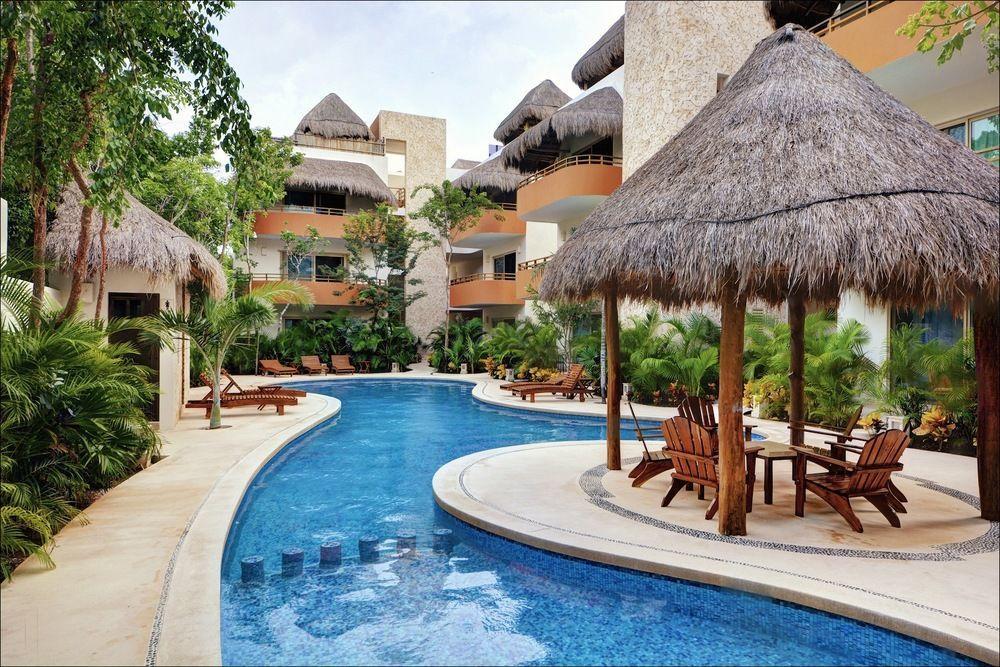 Hotel Nautica Village 4*