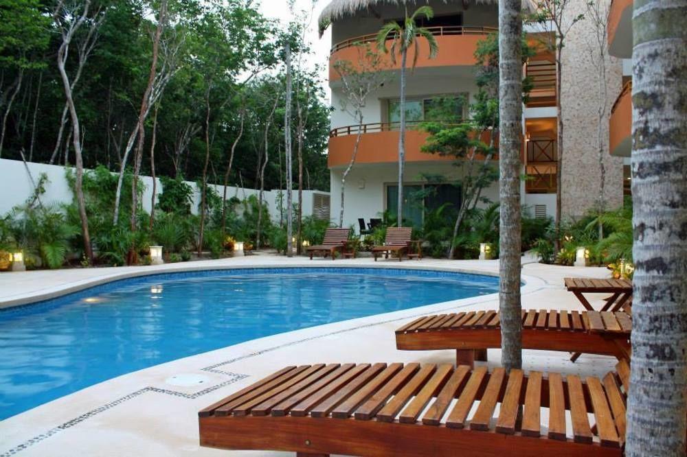 Hotel Nautica Village 4*