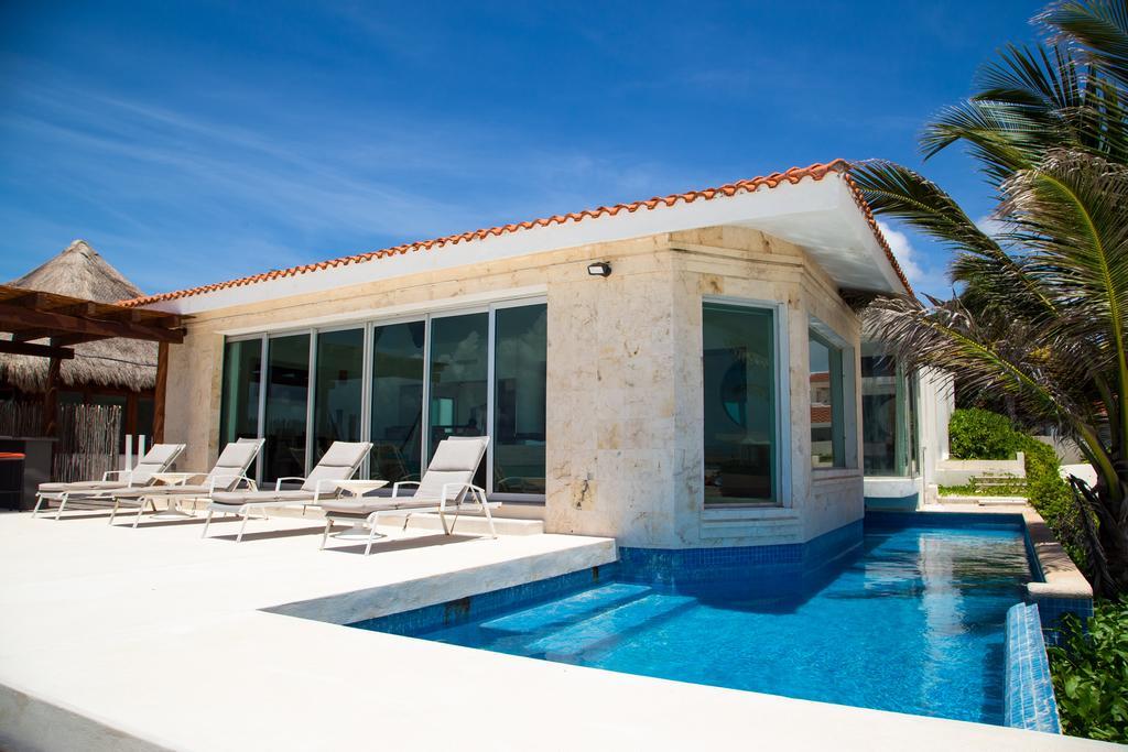 Beach Front House Casa Marmol * Playa del Carmen