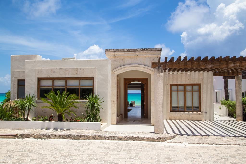 Beach Front House Casa Marmol * Playa del Carmen