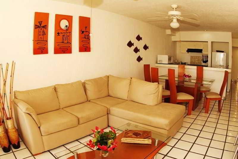 Xaman Ha 7105 Hotel 3*