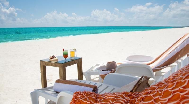 Hotel Hacienda Morelos Beachfront 3*