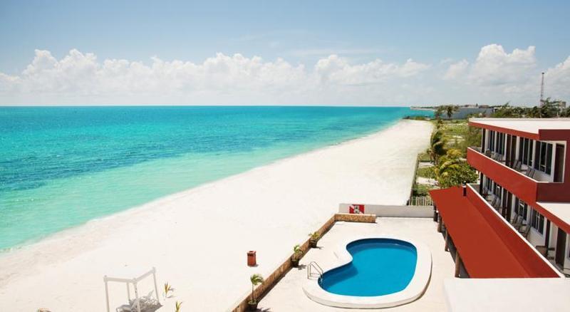 Hacienda Morelos Beachfront Hotel 3*