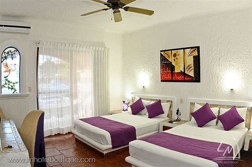 Chez Waffle Hotel Hotel